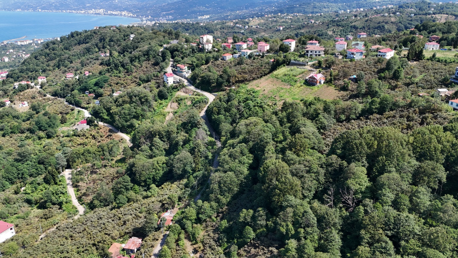 MABEL GAYRİMENKUL/ BEŞİKDÜZÜ/ DENİZLİ MAH 4.242 M2 MÜSTAKİL ARSA